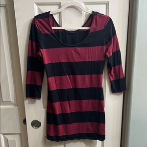 Striped Black and Red 3/4 Sleeve Top